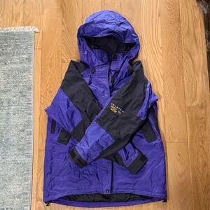 Mountain Hardwear Black and Purple Jacket